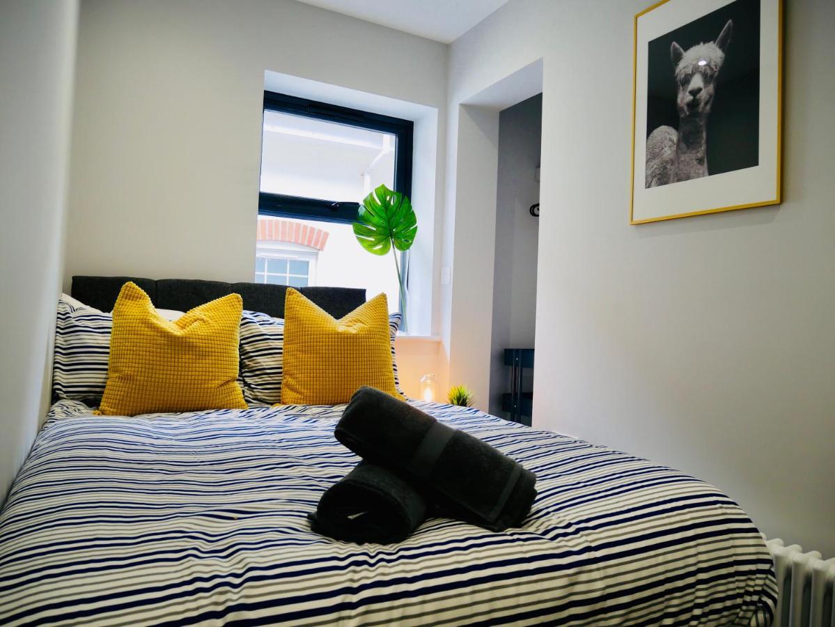 Beautiful Alumpointe Apartment - 400M To The Beach Bournemouth Eksteriør billede